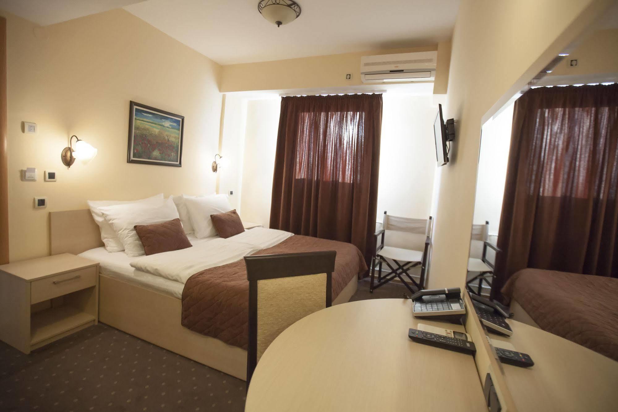 Hotel Srbija Vrsac Eksteriør billede